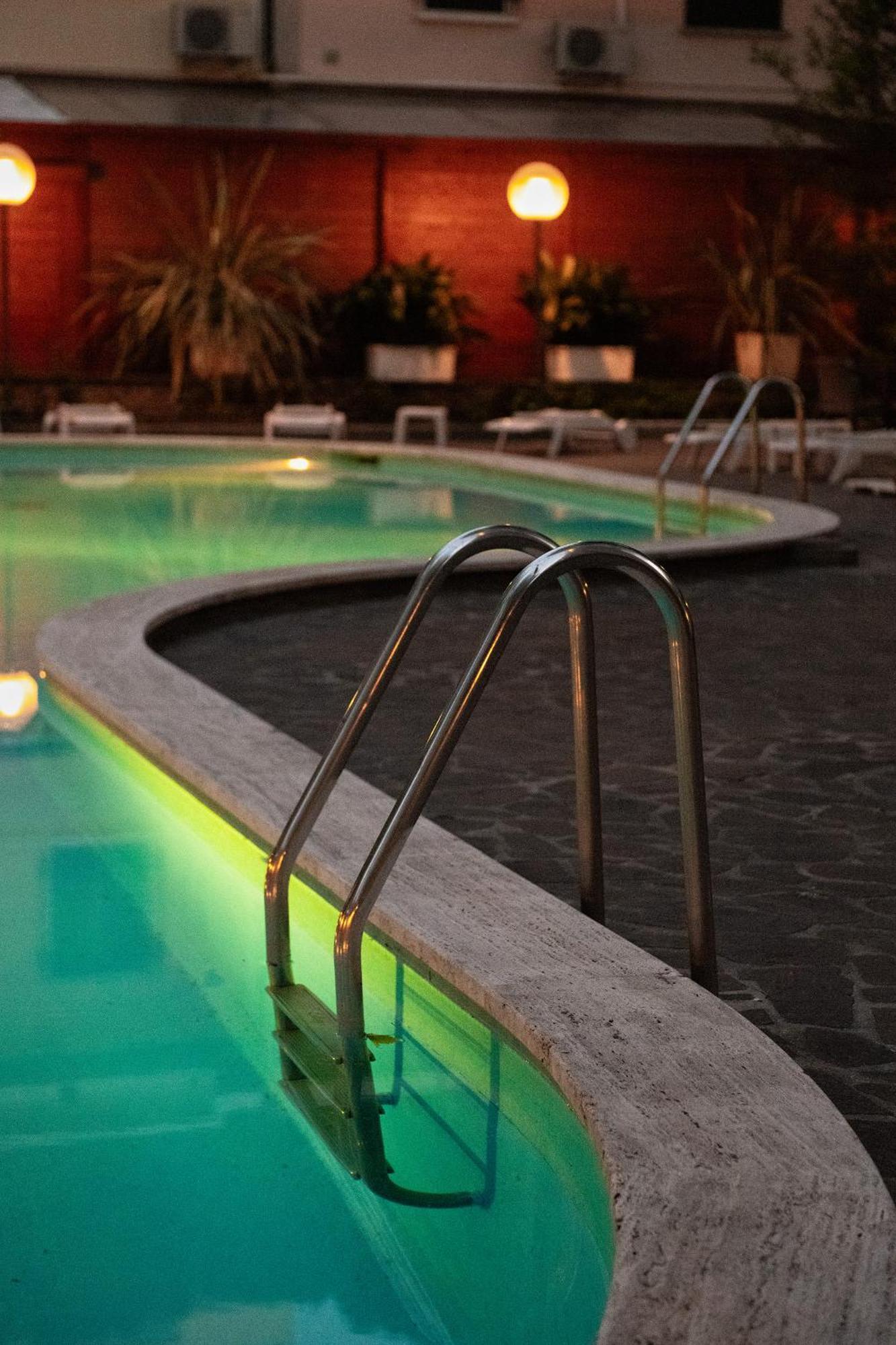 Hotel Corallo Marina Romea Zewnętrze zdjęcie